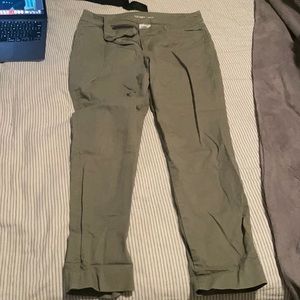 Old Navy Green Pixie Pant